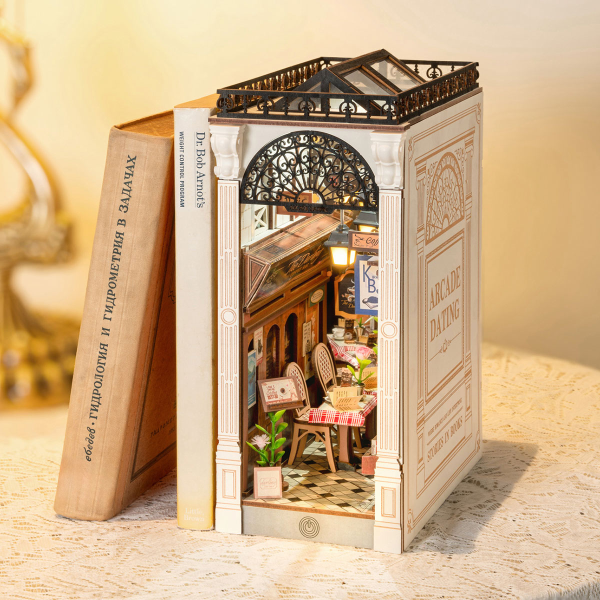 ROBOTIME DIY Book Nook Kit - Arcade Dating Scene With Dust Cover, 3D Wooden Miniature Dollhouse Puzzle, Creative Bookend Bookshelf Decor, Unique Gift For Adults