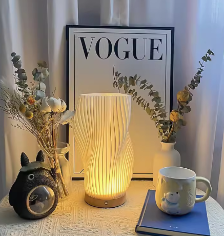 RadiantWave | Lampe de Table de Chevet Nordique (Une Pièce)